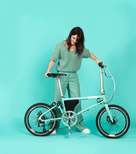 Load image into Gallery viewer, An animated gif showing how quickly the Ahooga Power 36V folding electric bike can be folded . The Ahooga Power 36V folding electric bike is available to buy from Bleeper.
