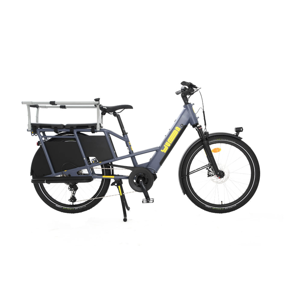 A product image showing a Yuba Boda Boda longtail cargo bike kitted out with the accessories from the Yuba Boda Boda family pack. 