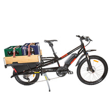 Load image into Gallery viewer, A product picture of the Yuba Carry-On platform which extends the carrying capacity of the Yuba Spicy Curry electric longtail cargo bike. Two crates of beer are strapped to the Carry-On Rack.
