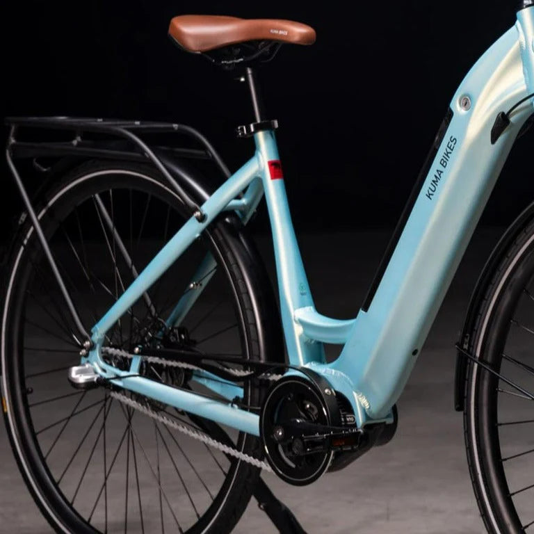 Product image of the Kuma S1 electric bike with a glacier blue frame colour.