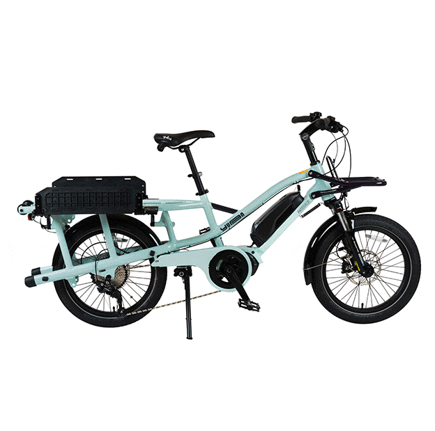 An animated graphic which cycles through the various frame colours and accessory combinations for the Yuba Fastrack electric longtail cargo bike which is available to buy from Bleeper.