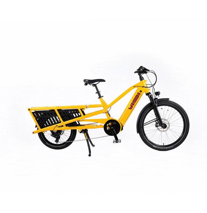 An animated image which cycles through the various frame colours and accessory combinations of the Yuba Spicy Curry V4 electric longtail cargo bike, which is available to buy from Bleeper.