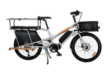 Load image into Gallery viewer, A product picture of the Yuba Kombi E5 with monkey bars and side boards on the back.
